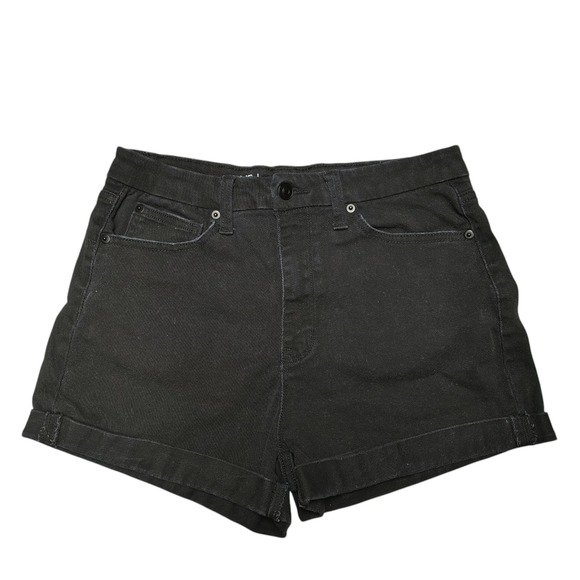 No Boundaries Shorts Junior Girl's Size 11 Black Cuffed Hem Stretch Comfy Punk - Picture 1 of 5